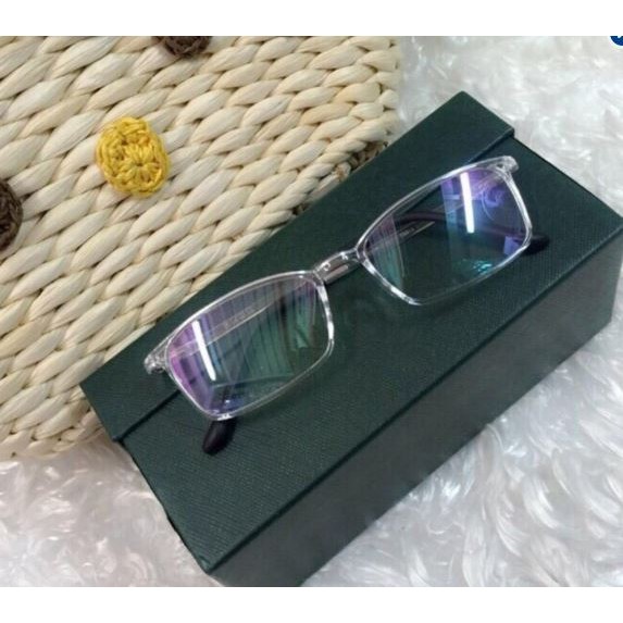 Gọng dẻo trong suốt 140C1