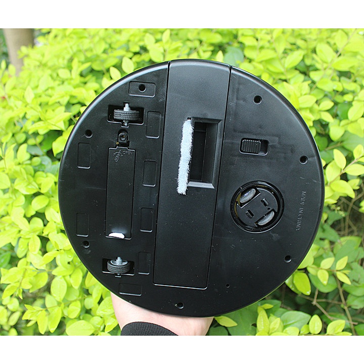 Robot hút bụi gia đình