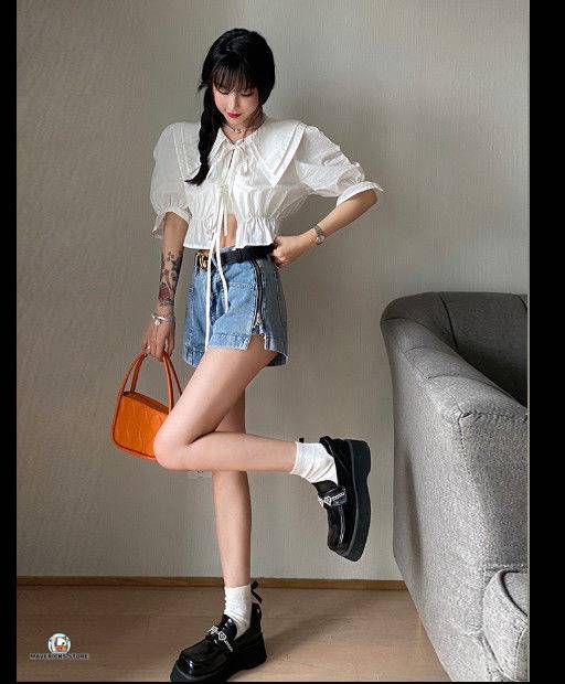 Set Áo Cổ Búp Bê Và Áo hai dây Họa Tiết Hoa Phong Cách Hàn Quốc Cho Nữ