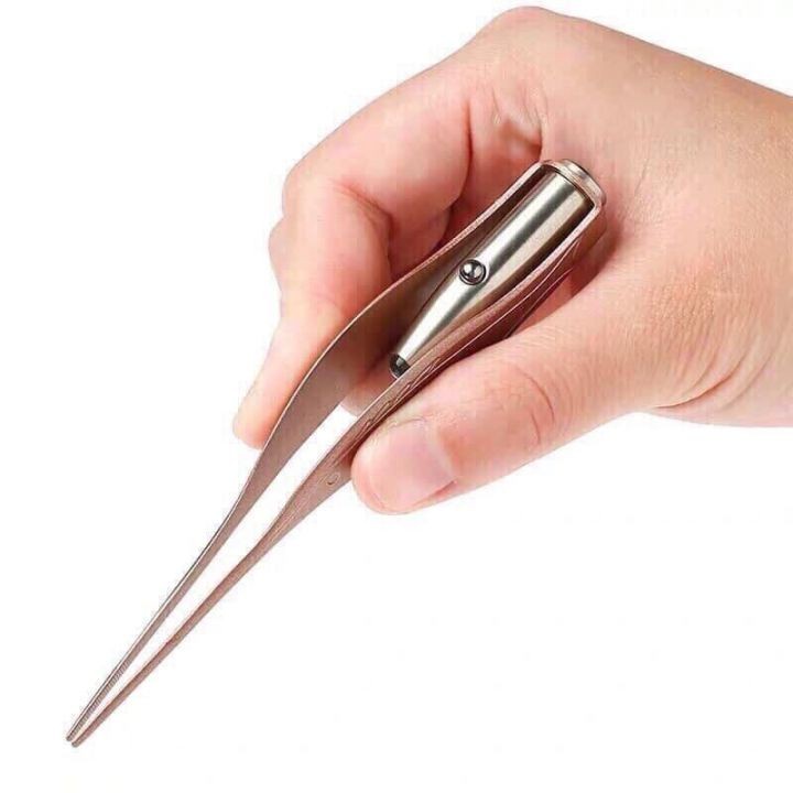 NGOÁY TAI 3 TRONG 1 CÓ ĐÈN PIN
