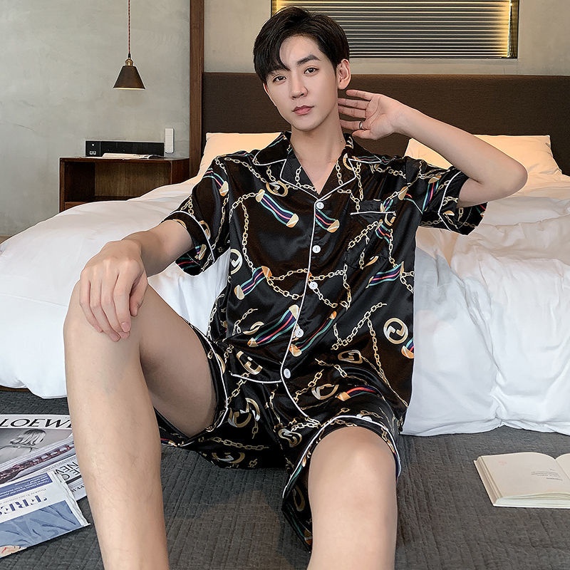 Bộ đồ ngủ tay ngắn vải lụa mỏng nhẹ in họa tiết hoạt hình dễ thương thời trang xuân hè dành cho nam