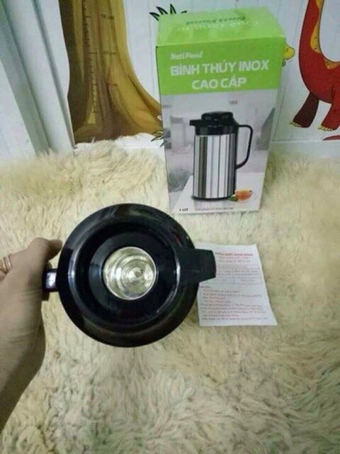 Bình thuỷ Rạng Đông 1lit. Làm từ inox cao cấp, giữ nhiệt tốt. Hàng khuyến mãi của Nutifood.