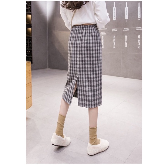 Chân váy caro dài có xẻ sau  mùa thu