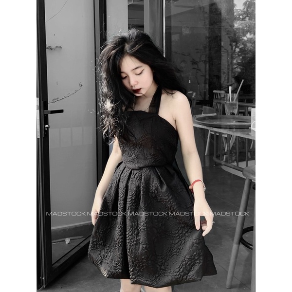 ĐẦM - VÁY GẤM HOA QUAI BUỘC *VIO* HỞ LƯNG   VÁY ĐI BIỂN