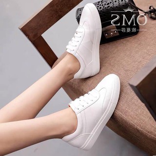 giầy trắng viền