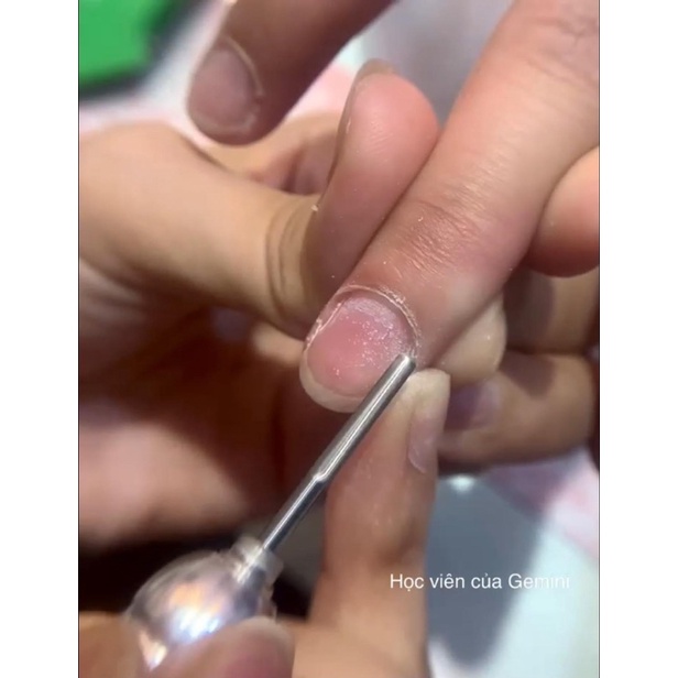 Đầu mài lấy khoé da tay nail