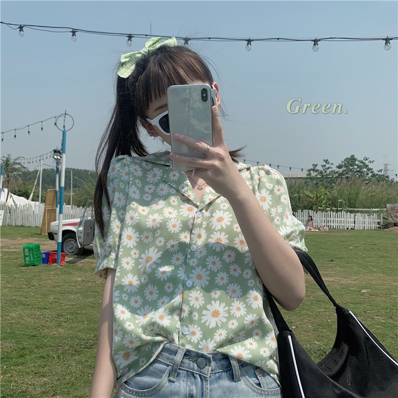 Áo sơ mi nữ SUXI tay ngắn dáng rộng họa tiết hoa cúc thời trang