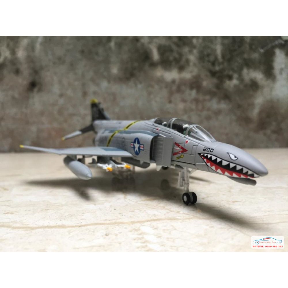 ​Mô hình máy bay F-4A Phantom II  tỷ lệ 1:100