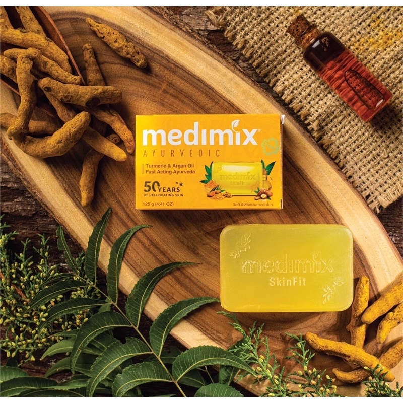 Xà Phòng Medimix Nghệ & Dầu Argan sáng da bánh 125gr