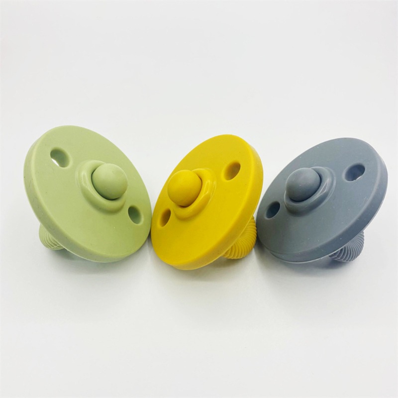 Núm ti giả bằng silicone cho bé