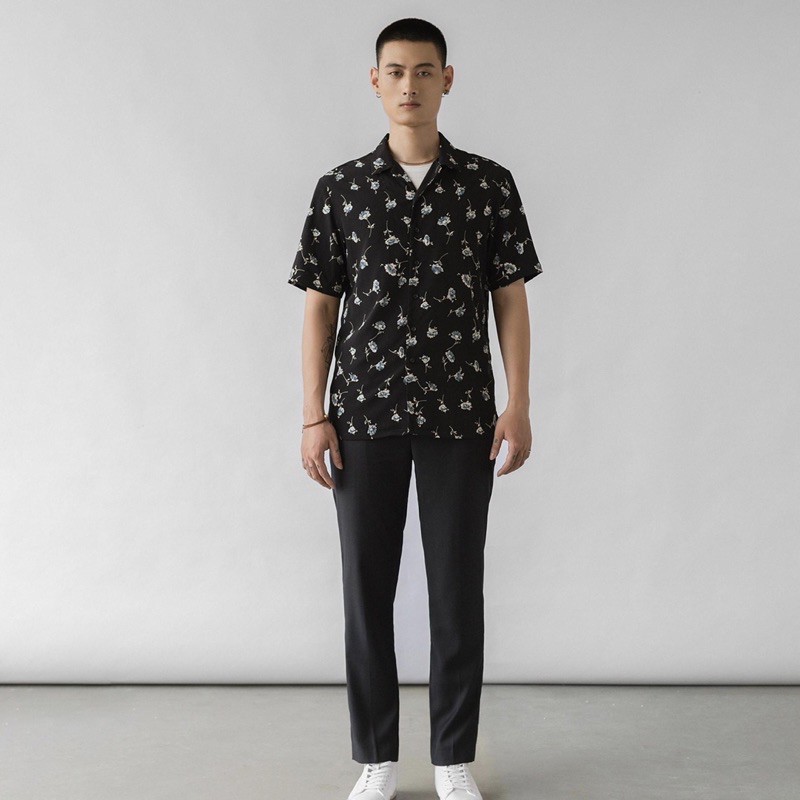 Áo Sơ Mi Hoạ Tiết Hoa Tay Ngắn Cổ Vest Thời Trang Unisex Vải Lụa Chéo | BigBuy360 - bigbuy360.vn