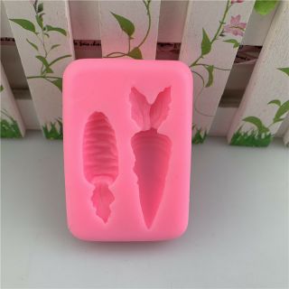 Khuôn silicon 4D Củ cà rốt