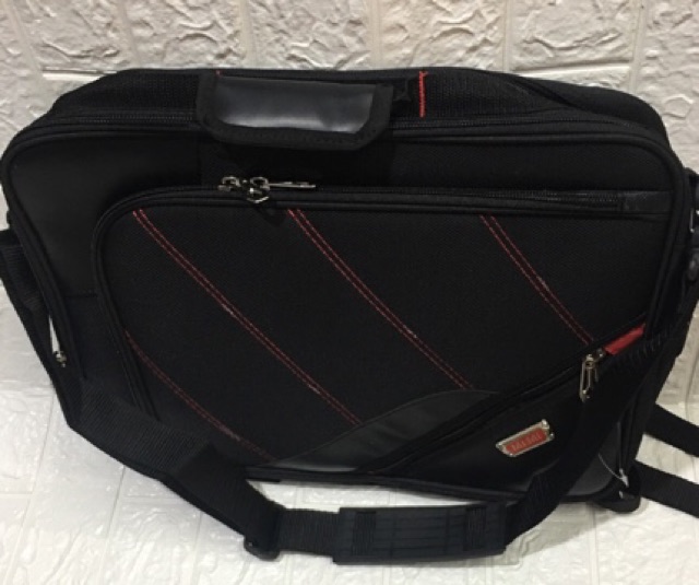 Cặp đen đa chức năng cao cấp | BigBuy360 - bigbuy360.vn