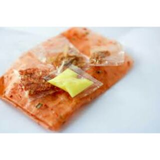 10 gói/xâu bánh tráng bơ