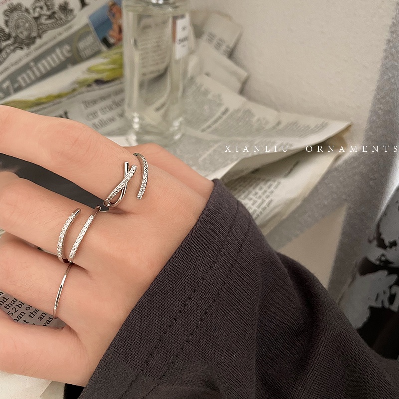 Set 3 Nhẫn Hở Mạ Bạc Hình Xoắn Ốc Đính Đá Pha Lê Sang Trọng Cho Nữ