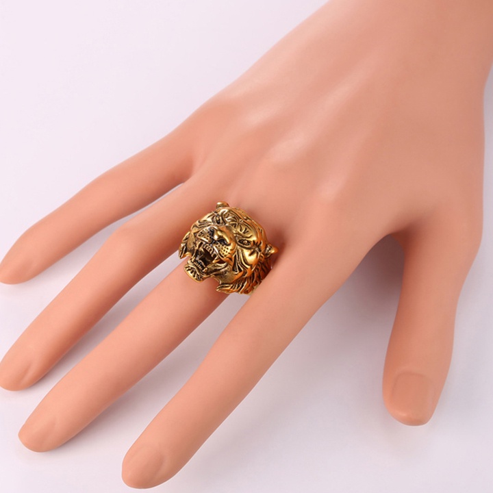 Nhẫn nam titan cao cấp thời trang chạm hổ trangsucpt nhẫn màu mạ vàng thép không gỉ PTNNA257