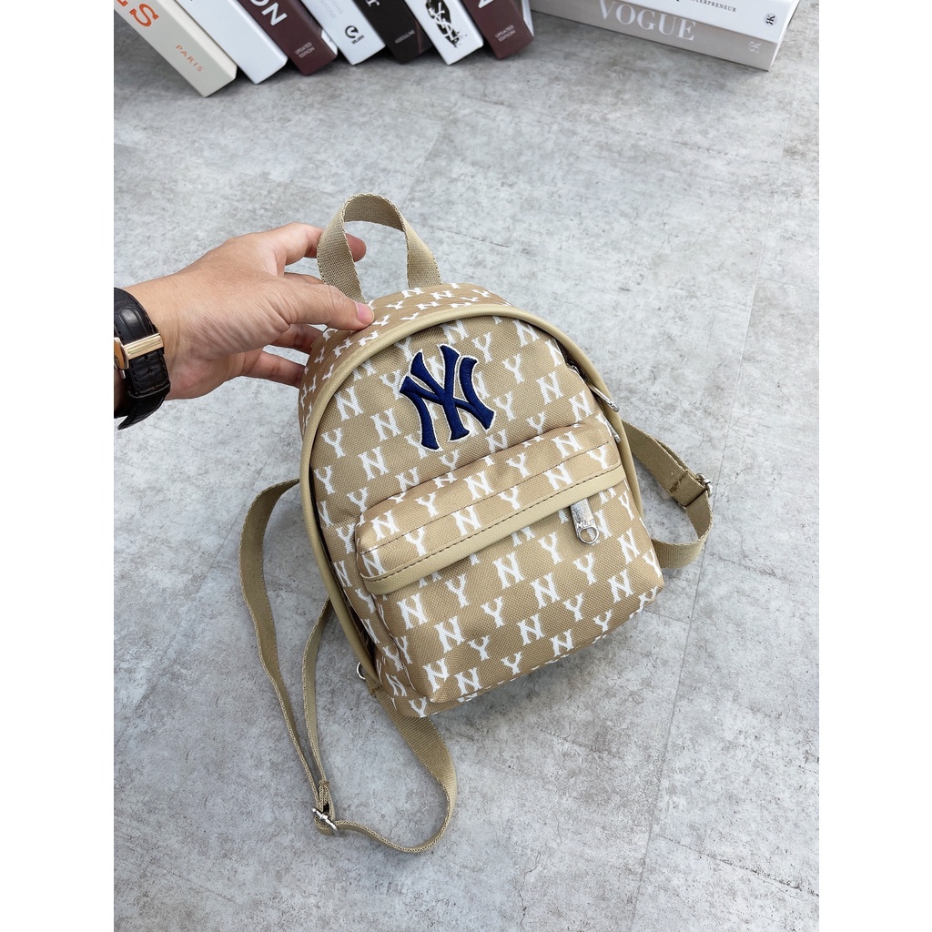 Balo mini thể thao họa tiết NY monogram