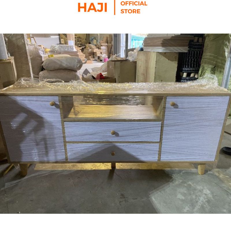 Kệ tivi phòng khách HAJI có ngăn kéo và hộc lưu trữ vật dụng kiểu dáng sang trọng A142