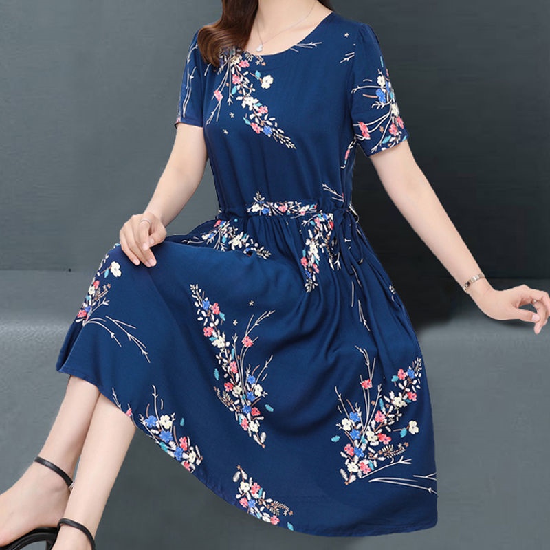 ☞【 váy hoa vụn 】 quần áo nữ cỡ lớn cổ tròn, tay áo ngắn, váy chữ A dài