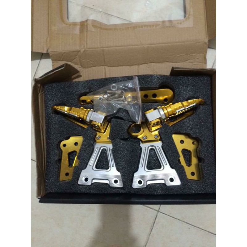 gác chân biker cho mọi xe