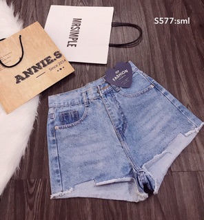 Quần short jeans xéo lai lưng cao