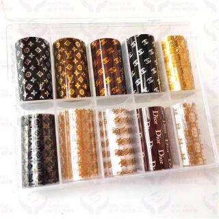 Foil thương hiệu lớn dán móng