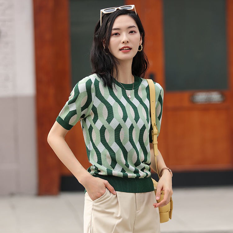 Đầmváy dáng dài▽Băng lụa dệt kim ngắn tay nữ mùa hè sọc retro jacquard lỏng áo len chui đầu cổ tròn mỏng kiểu p