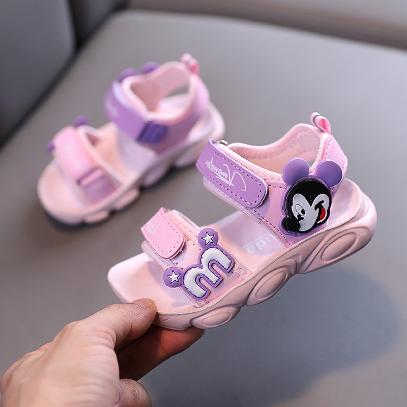 Dép Sandal Bé Gái Từ 1-6 Tuổi Chuột Mickey Siêu Nhẹ Dáng Thể Thao Đế Êm Kháng Khuẩn Phong Cách Hàn Quốc D32 - HÀNG MỚI V