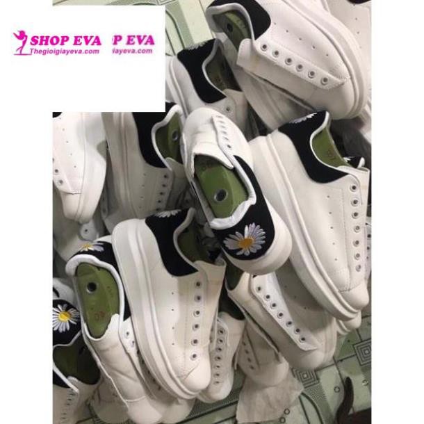 H Giày sneaker MQ Nam Nữ Thêu hoa cúc hàng xuất dư siêu xịn (ảnh thật) : . . aa