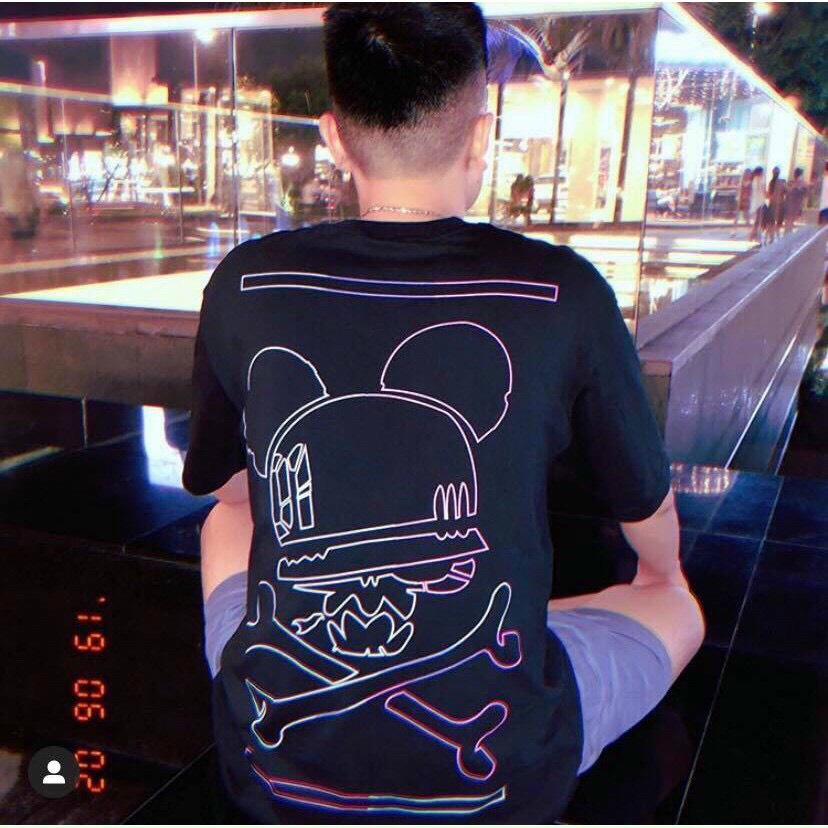 Áo thun unisex loang màu freesize giao ngẫu nhiên.