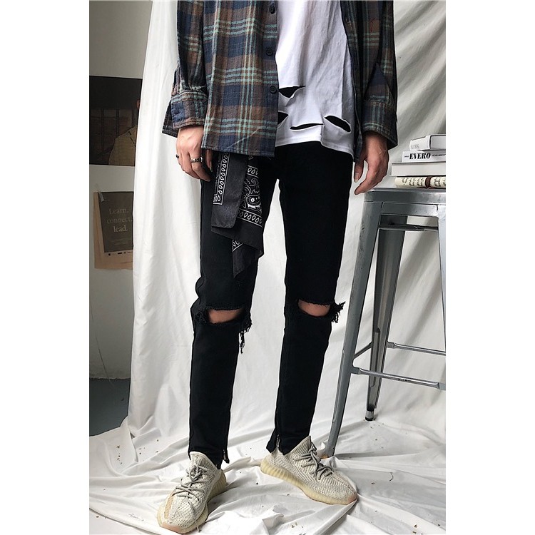 Quần Jean Nam Đen Rách Gối Khóa Ống Hàn Quốc ( kèm zip)