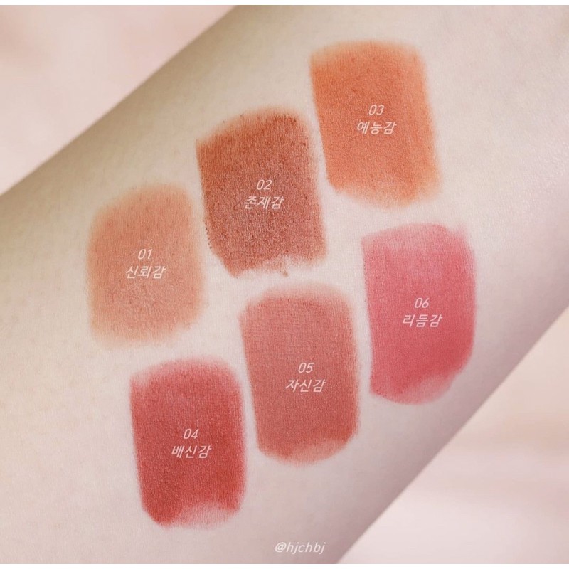 Son thỏi lì Last Powder Lipstick