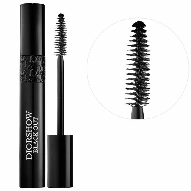 Mascara Dior Black out siêu đẹp