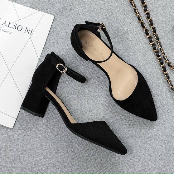 Sandal bít mũi nhọn gót trụ ốp mạ đen nude - 7P