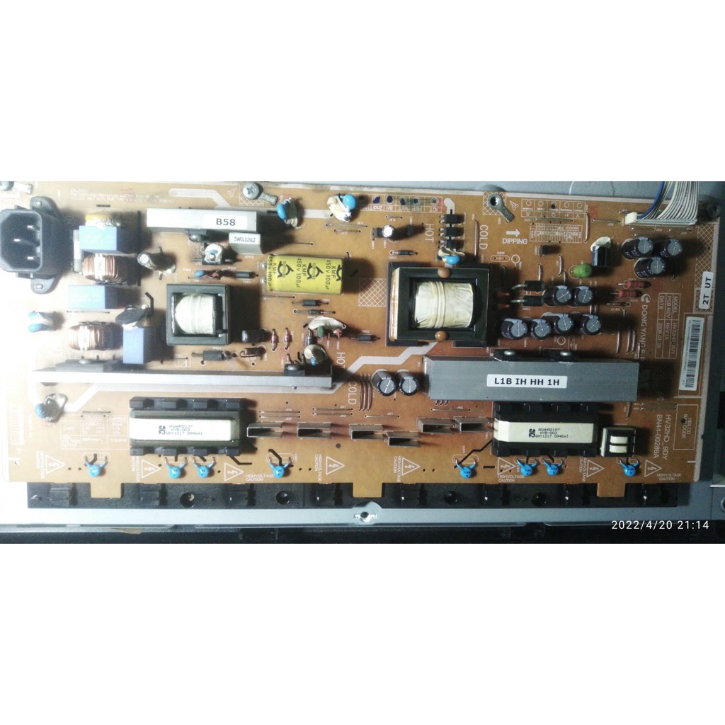 Bo mạch TV LCD Samsung LA32B350F1 tháo máy