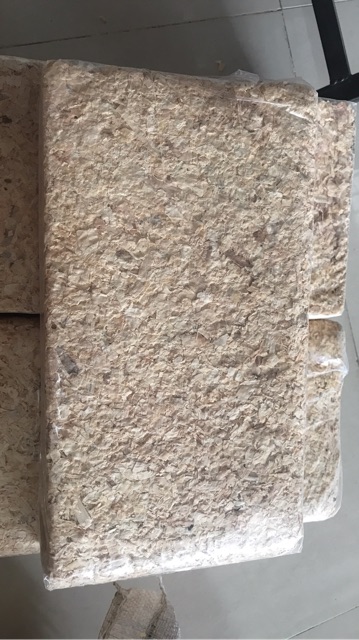 Mùn cưa nén không mùi gói 1kg lót chuồng hamster,thỏ,bọ...