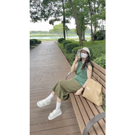 Kumivn áo gile len lưới nhiều màu