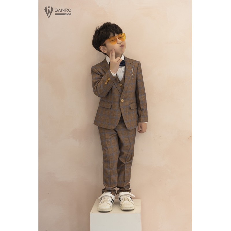 Bộ vest bé trai 135-143cm và nặng từ 38-43 kg