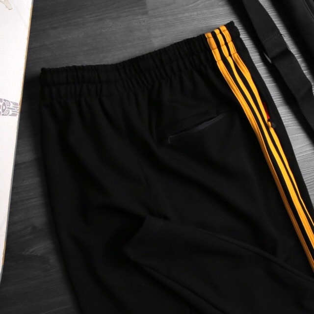 Quần jogger ADIDAS