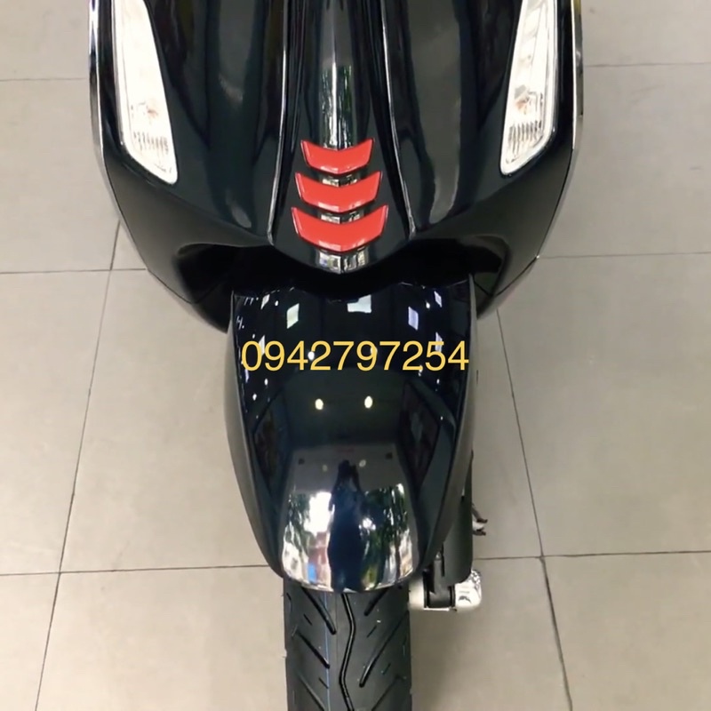 Sơn xe máy Vespa màu Đen bóng Camay P050-1K Ultra Motorcycle Colors