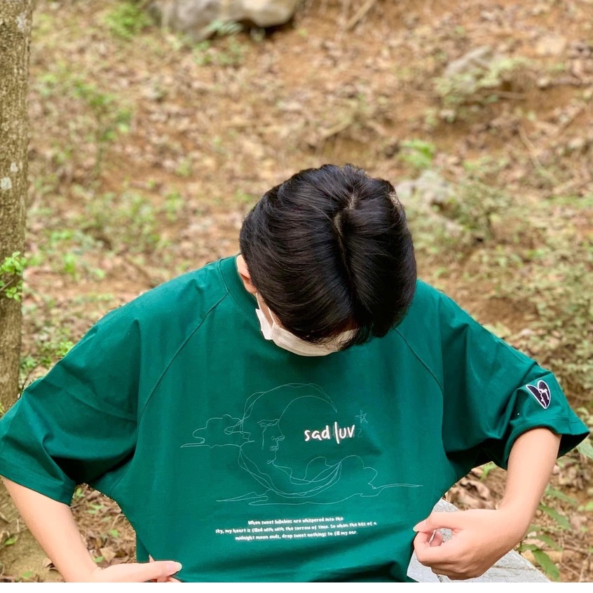 Áo thun tay lỡ Sadboiz Sadluv form rộng unisex Full Tag - Áo phông xanh lá Sadboiz nam nữ phong cách Ulzzang