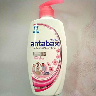 Sữa tắm kháng khuẩn Antabax (550ml)