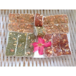 Chè lam nhà làm-chè lam lá nếp (đóng gói truyền thống 500gr)
