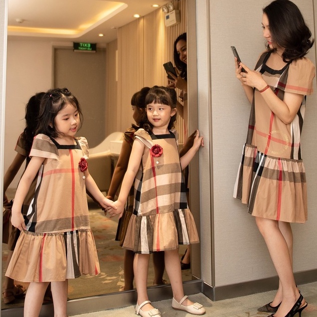 Váy babydoll bé gái 137KIDS thiết kế cổ vuông BBR chất cotton thoáng mát