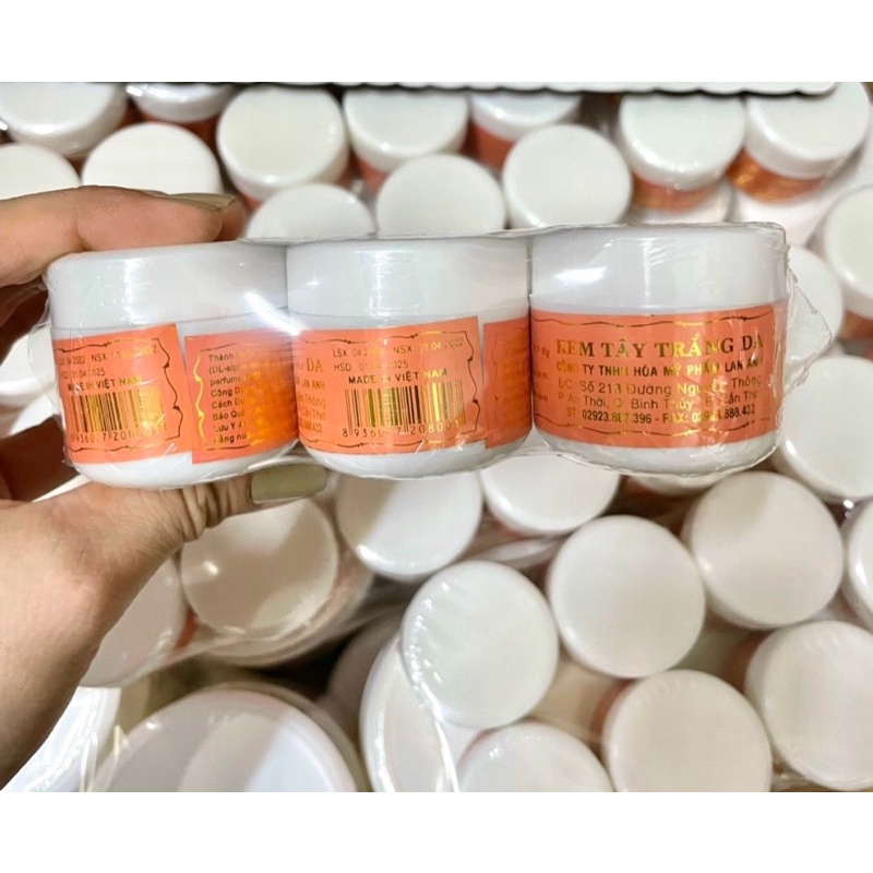 lẻ 1 hộp kem dưỡng kích trắng da lan anh 30g