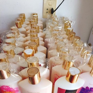 Kem dưỡng thể Victoria Secret