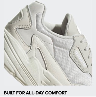 Giày thể thao adidas nam nữ