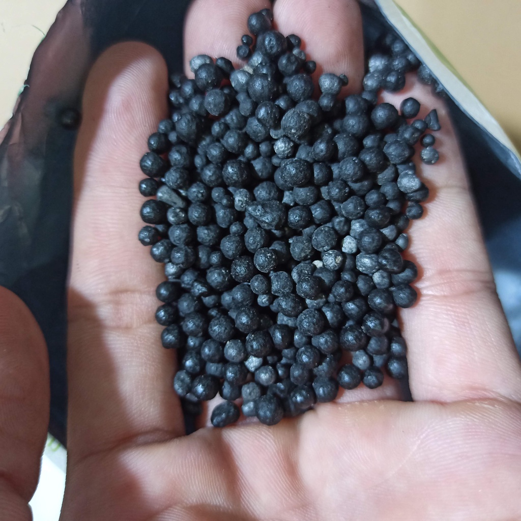 Siêu Phân Bón Dùng Cho Kiểng Lá & Monstera - Hữu cơ tan chậmGói 700Gr