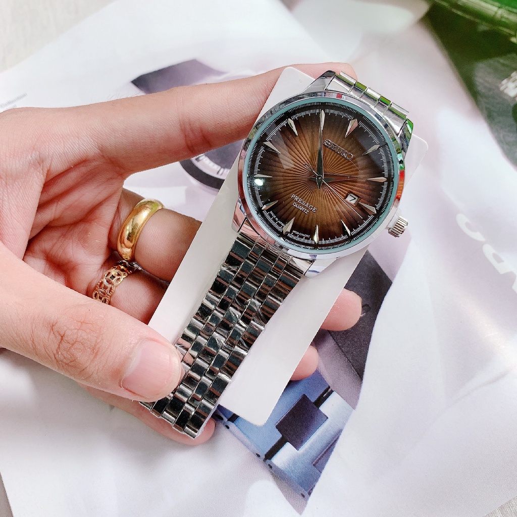 Đồng hồ nam Seiko trắng chất liệu dây kim loại lịch lãm | BigBuy360 - bigbuy360.vn