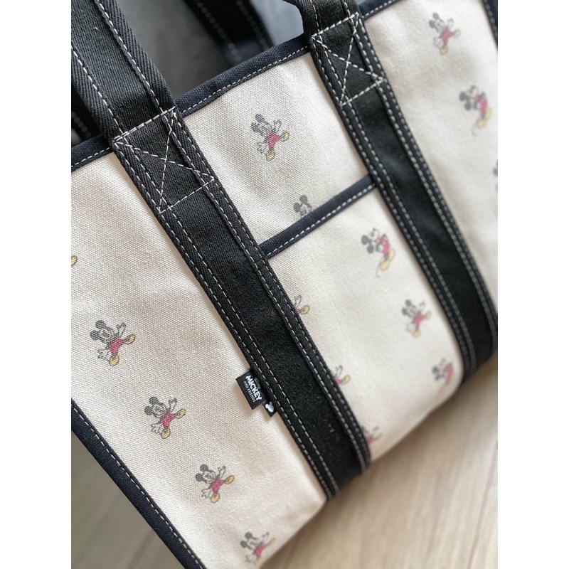 Túi tote Z•a•ria disneyy trắng hoạ tiết chìm